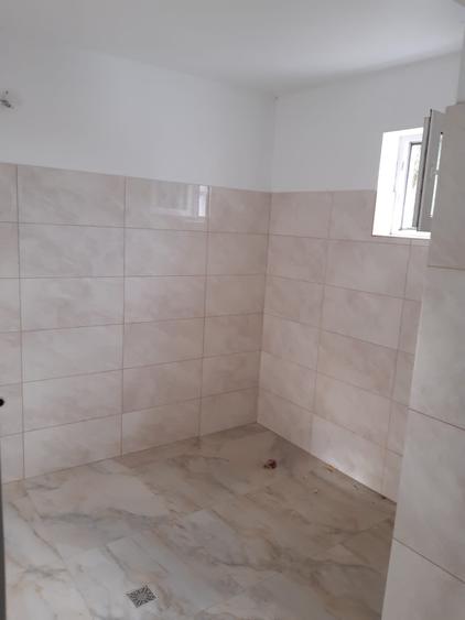 Spațiu comercial, de 232 mp, în Central