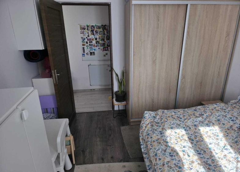 Apartament cu 3 camere în Florești