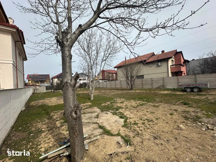 Teren de 721 mp, în Kamsas