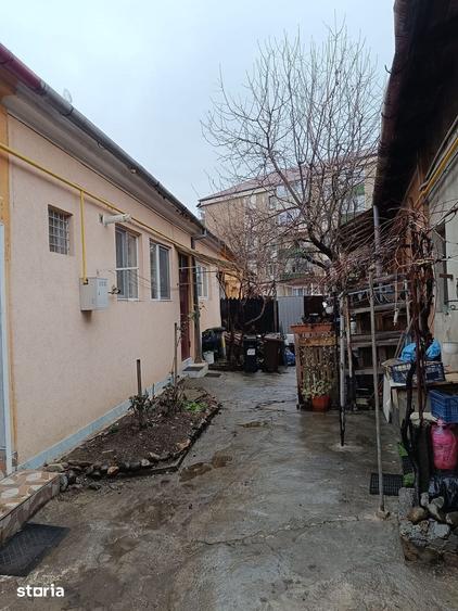 Casă cu 2 camere cu Teren 90 Mp în Orașul Nou