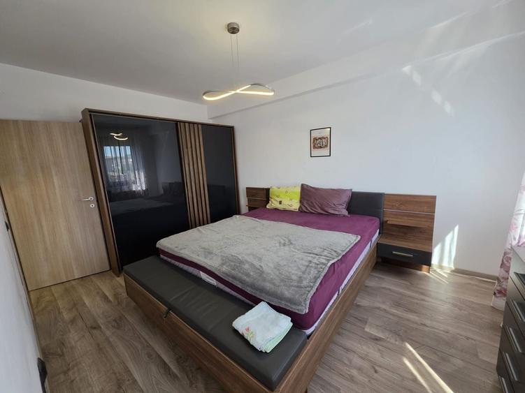 Duplex cu 4 camere cu Canalizare în Borhanci