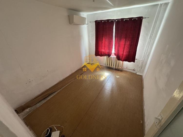 Apartament cu 3 camere decomandat, mobilat în Zorilor