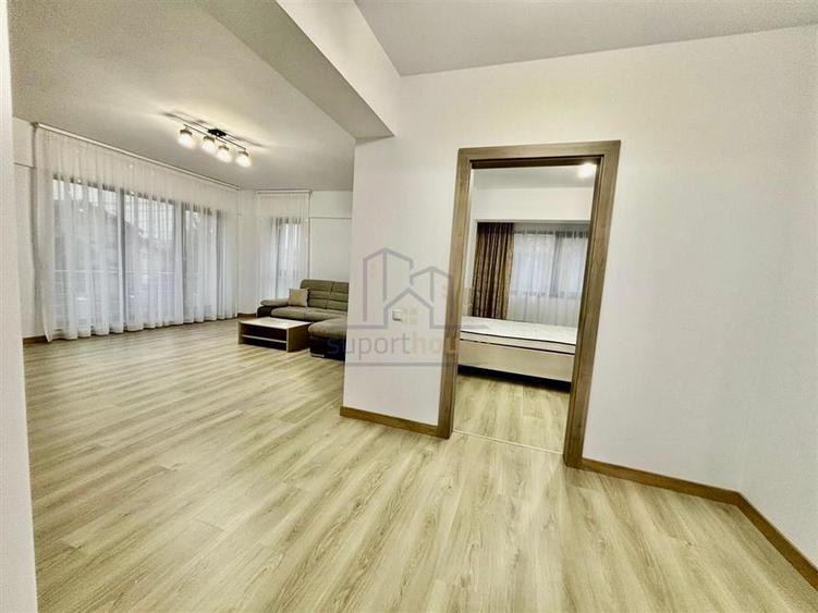 Apartament cu 3 camere decomandat în Albert