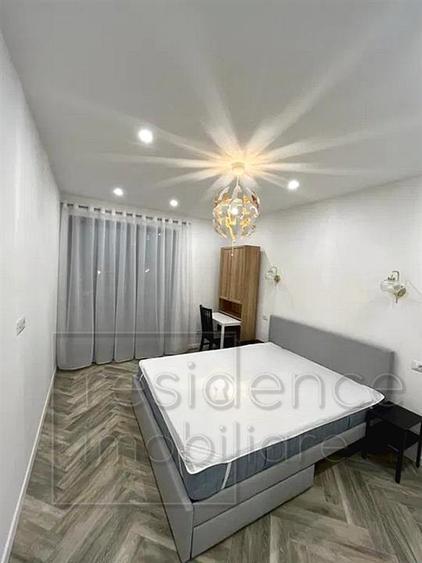 Apartament cu 2 camere semidecomandat, mobilat în Semicentral