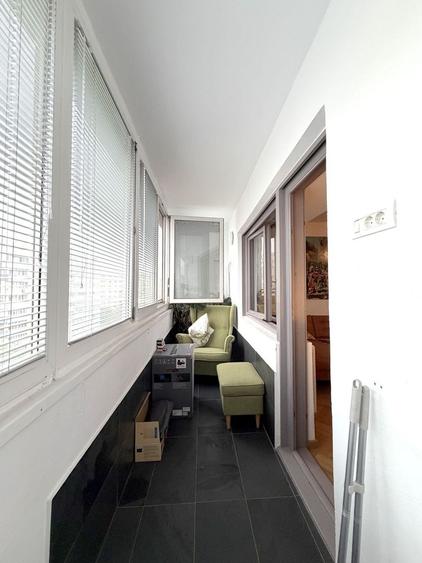 Apartament cu 3 camere semidecomandat, mobilat în Titulescu