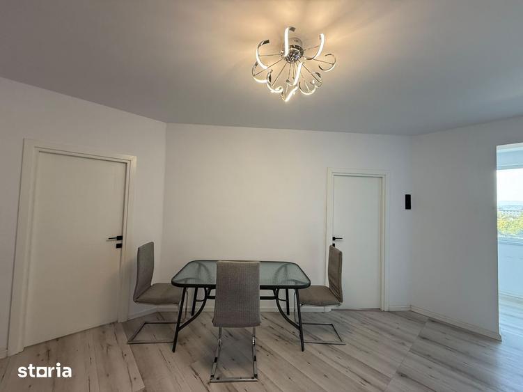 Apartament cu 3 camere decomandat în Florești