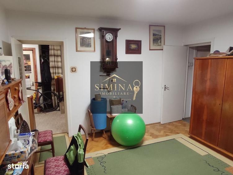 Apartament cu 3 camere în 7 Noiembrie