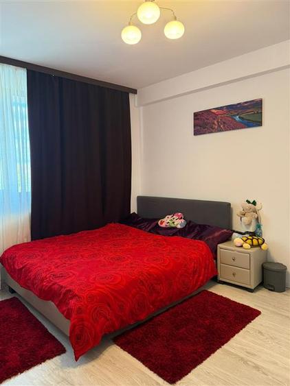 Apartament cu 2 camere semidecomandat în Aeroport
