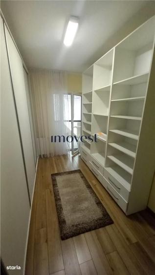 Apartament cu 3 camere în Central — fotografia 1