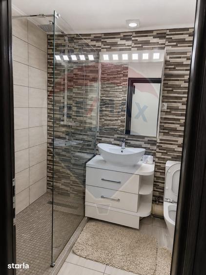 Apartament cu 2 camere, mobilat în Central