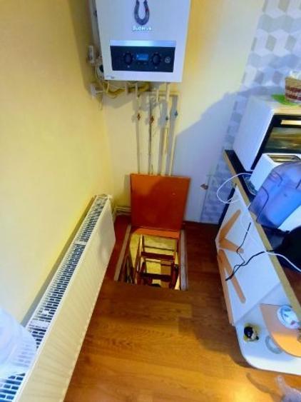 Apartament cu 3 camere decomandat în Tractorul - 10