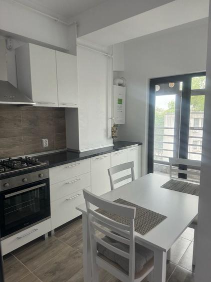 Apartament cu 2 camere semidecomandat în ICIL
