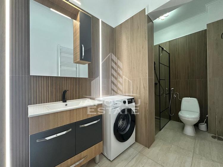Apartament cu 2 camere semidecomandat, mobilat în Ultracentral