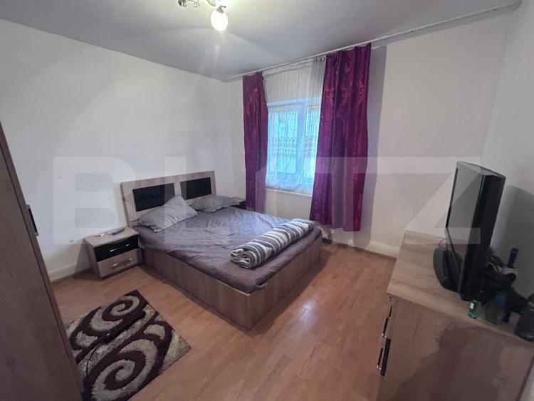 Apartament cu 2 camere decomandat, mobilat în Sud