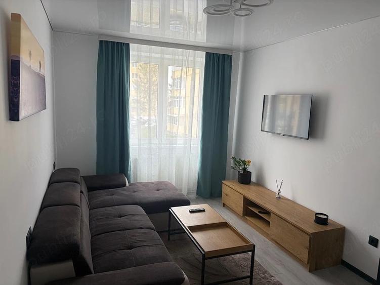 Apartament cu 2 camere decomandat în Cedonia