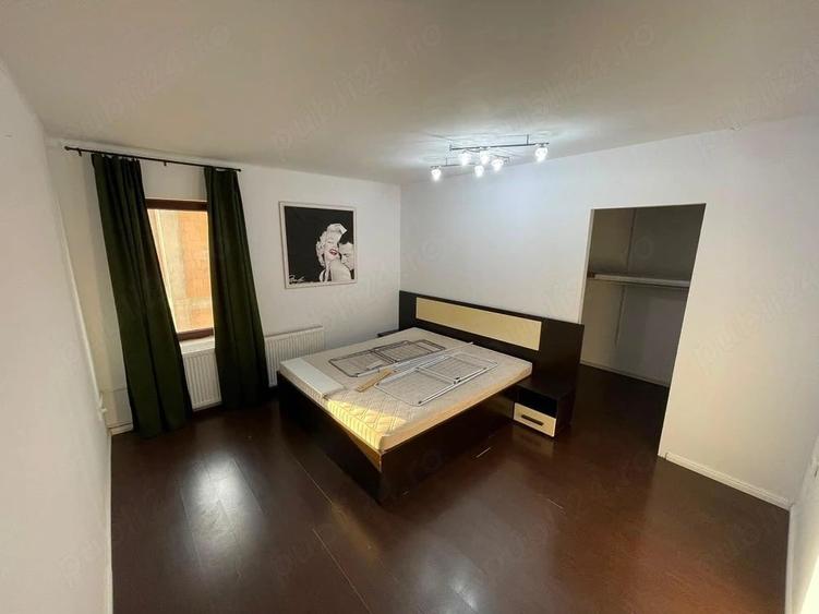 Apartament cu 3 camere decomandat în Dumbrăvița