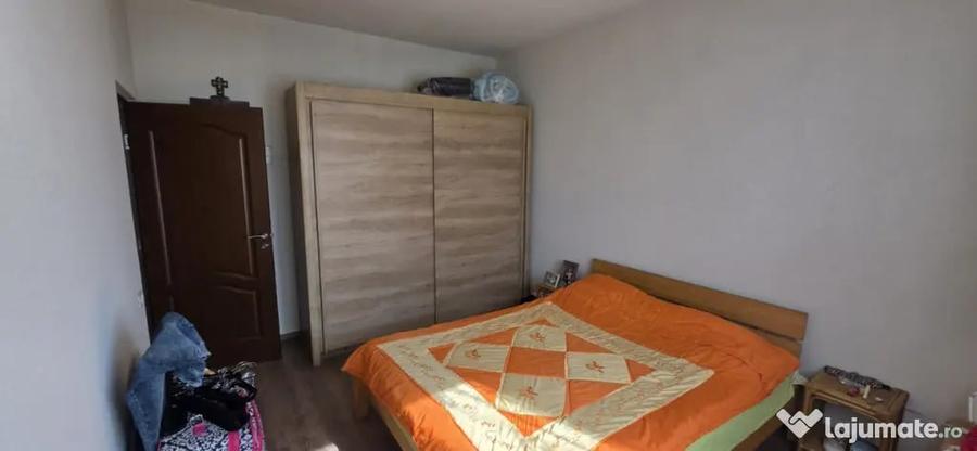 Casă cu 3 camere cu Teren 2000 Mp în Mihail Kogălniceanu