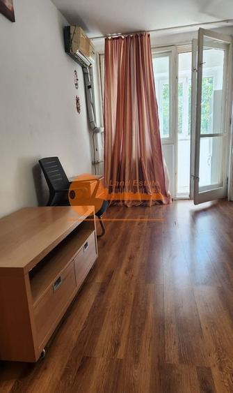 Garsonieră semidecomandată, mobilată în Iancului