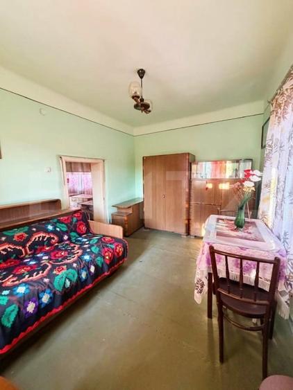 Casă individuală cu 5 camere cu Teren 1900 Mp în Iacobeni