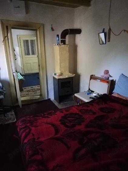 Casă cu 5 camere cu Teren 2146 Mp în Bărcănești