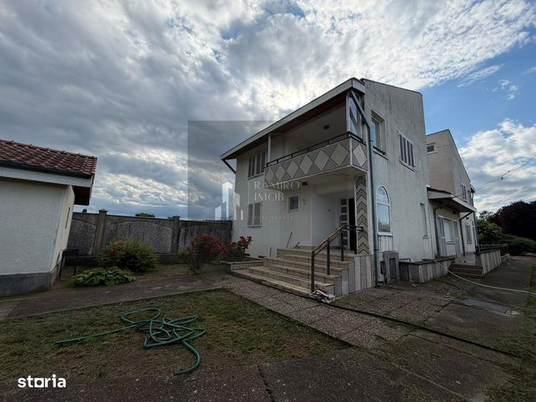 Casă cu 4 camere cu Teren 5000 Mp în Puchenii Mari