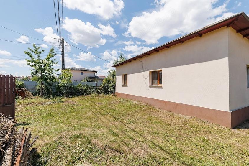 Casă cu Teren 889 Mp în Prundu