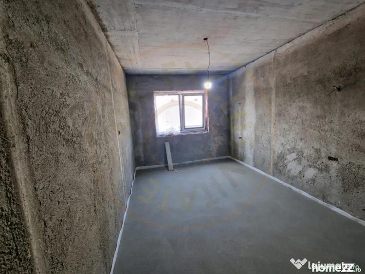 Apartament cu 2 camere decomandat în Smeura