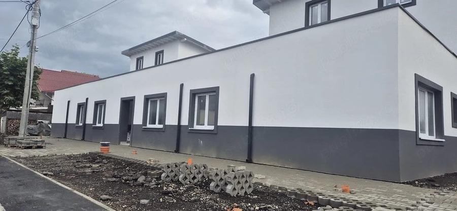 Spațiu comercial, de 65 mp, în Central