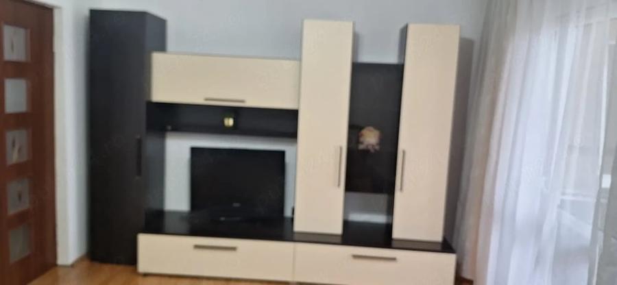 Apartament cu 2 camere decomandat în Tudor
