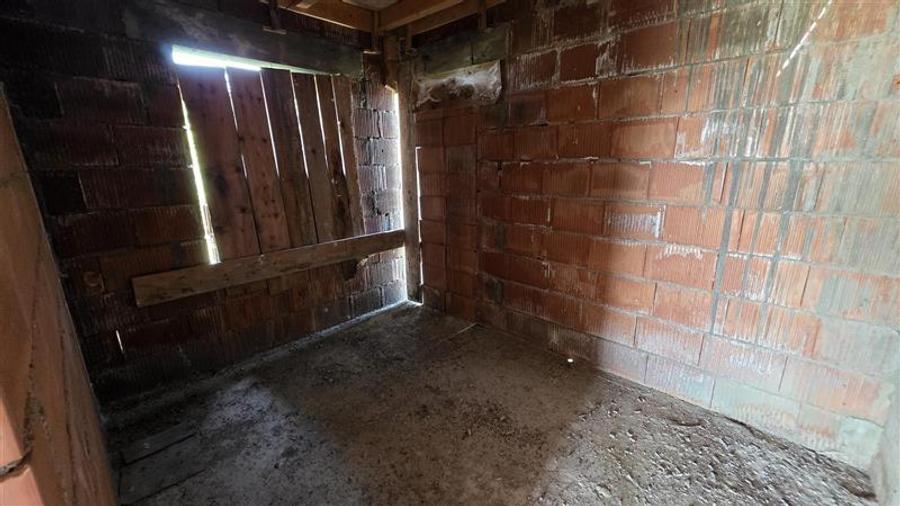 Casă individuală cu 3 camere cu Teren 5314 Mp în Răchitova