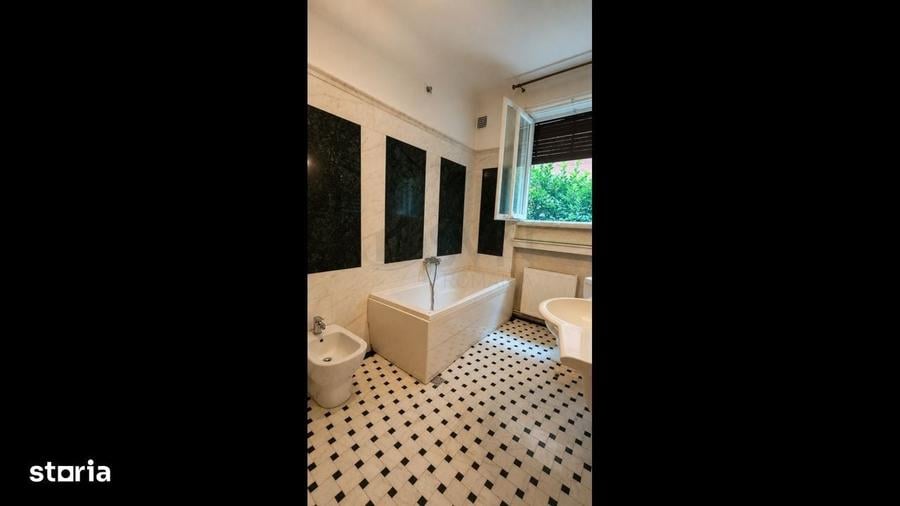Apartament cu 4 camere semidecomandat în Dorobanți