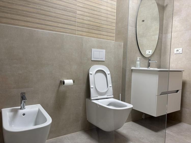 Apartament cu 2 camere semidecomandat în UTA