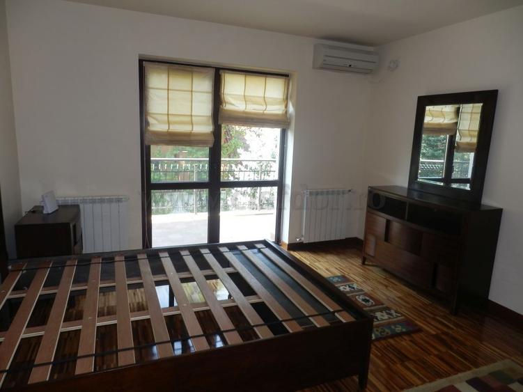 Vilă cu 6 camere in zona Iancu Nicolae - 6