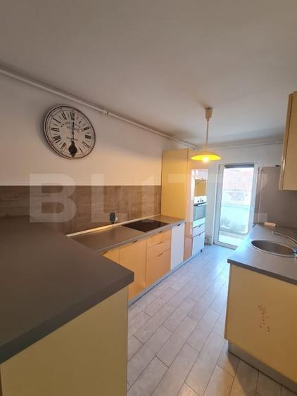 Apartament cu 2 camere semidecomandat, mobilat în Florești — fotografia 3