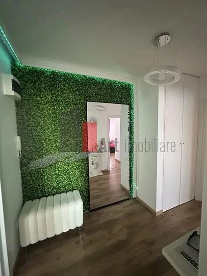 Apartament cu 2 camere decomandat în Lujerului