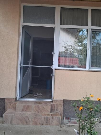 Casă cu 3 camere cu Teren 400 Mp în Central