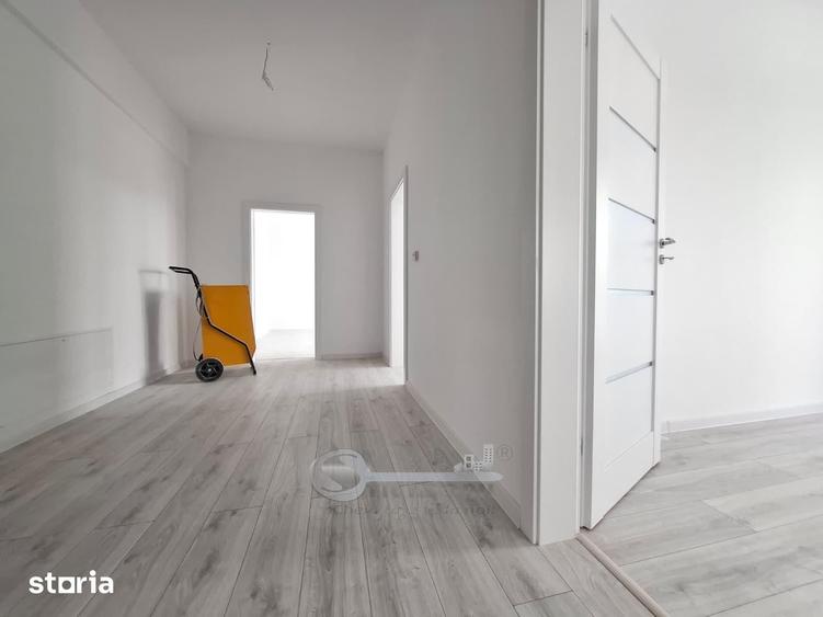 Apartament cu 3 camere decomandat în Galata