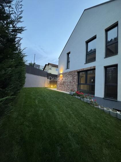 Casa individuala SMART de vanzare!