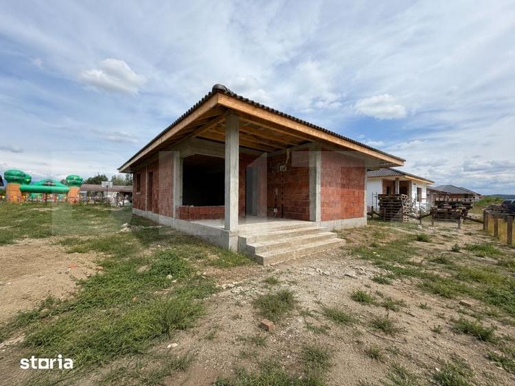 Casă cu 4 camere cu Teren 430 Mp în Central