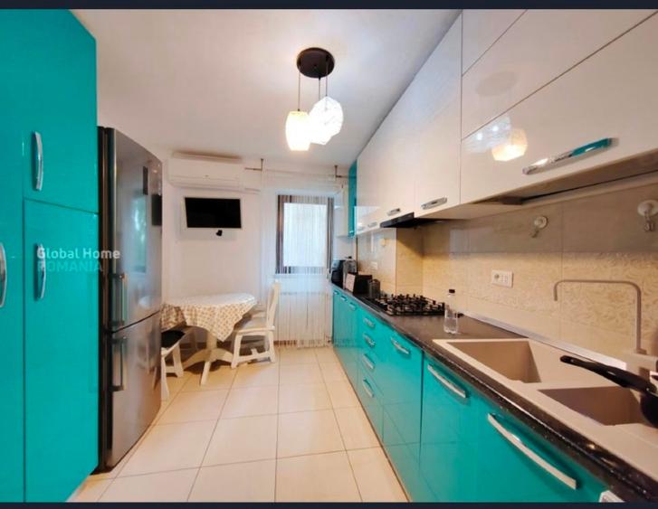 Apartament cu 3 camere decomandat în Tineretului