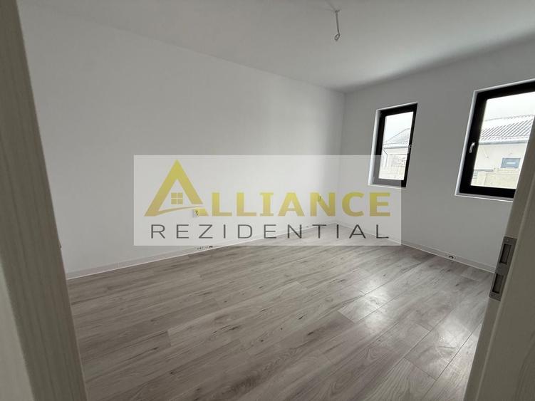Casă individuală cu 3 camere cu Canalizare în Berceni