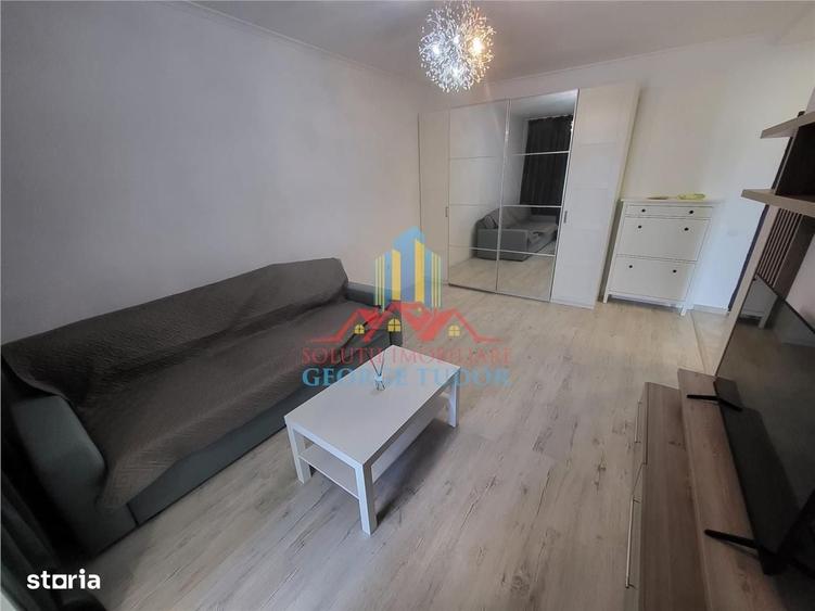 Apartament cu 2 camere decomandat în Roșu