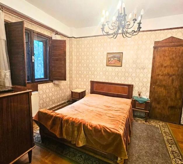 Apartament cu 2 camere decomandat în Centrul Istoric