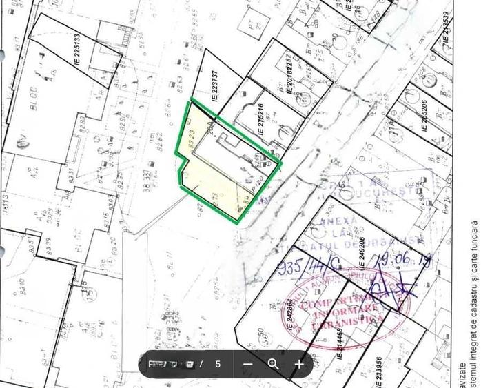 Proprietari vindem Teren intravilan 257 mp in Buc Sector 1, la intersectia a 2 strazi, deschidere la strada neobisnuit de mare :45 metri liniari ) - 5