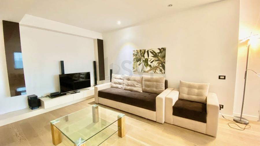 Apartament cu 2 camere, mobilat în Băneasa