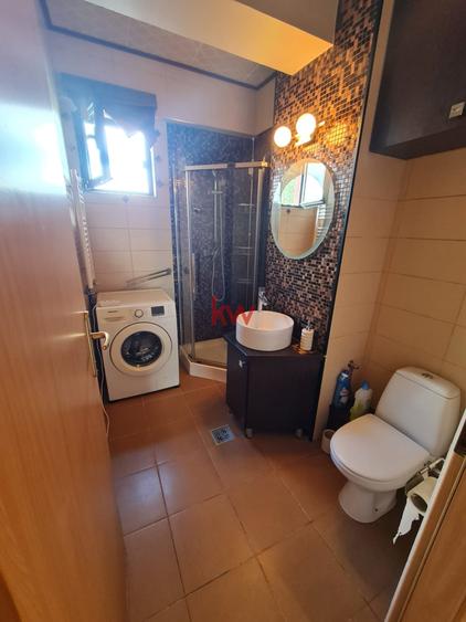 Apartament cu 2 camere decomandat, mobilat în Podul de Piatră