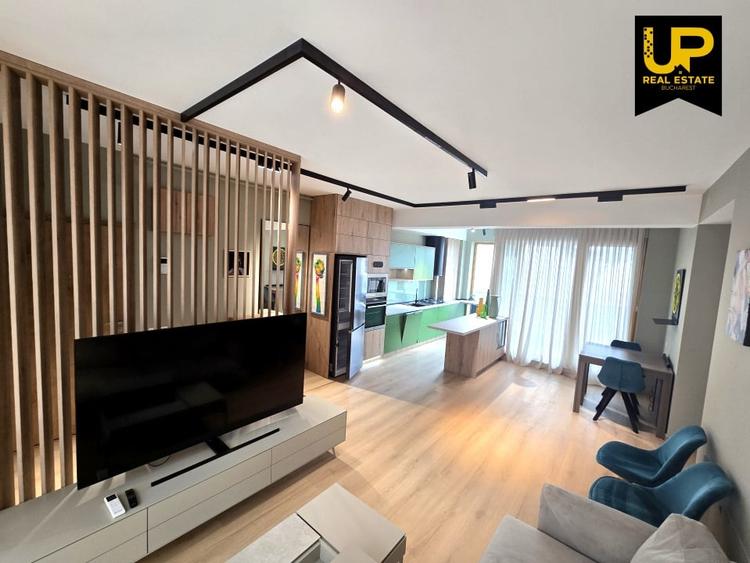 Apartament cu 3 camere semidecomandat, mobilat în Domenii