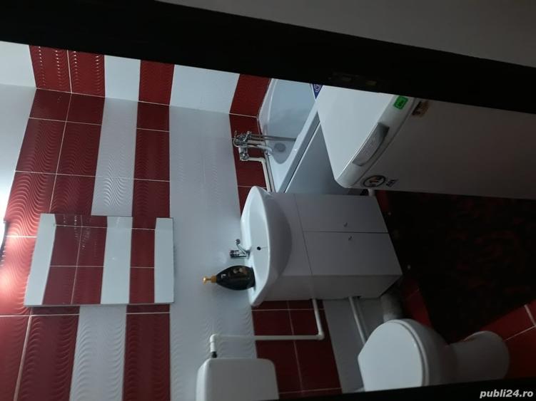 Garsonieră decomandată în Petros