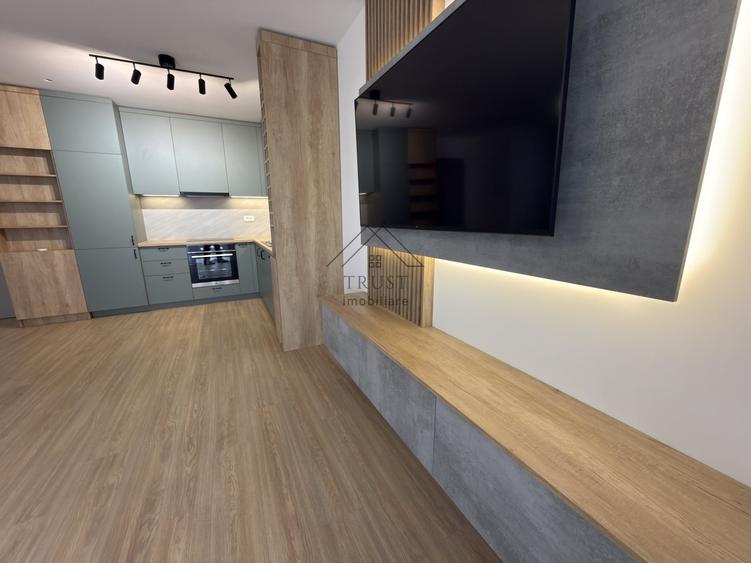 Apartament cu 2 camere decomandat, mobilat în Semicentral