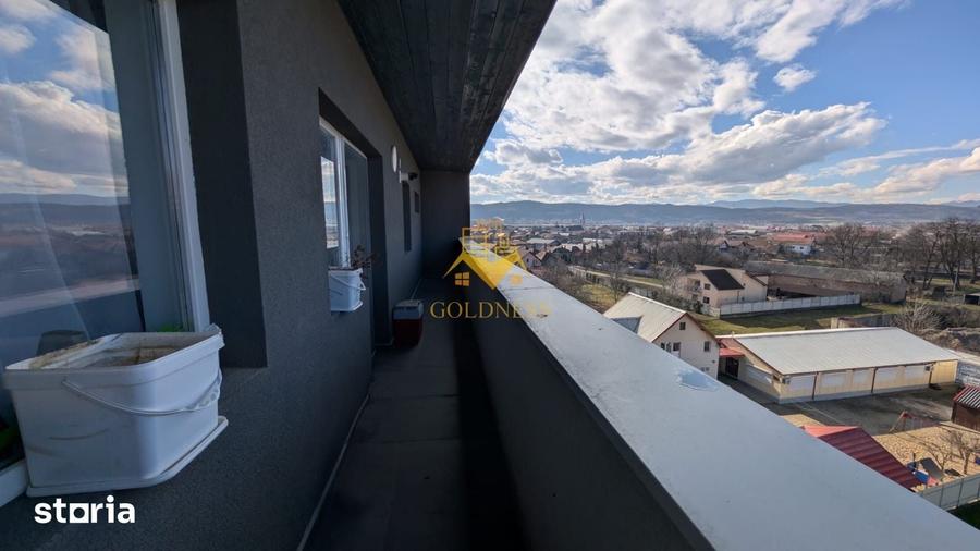 Apartament cu 2 camere semidecomandat, mobilat în Florești — fotografia 1